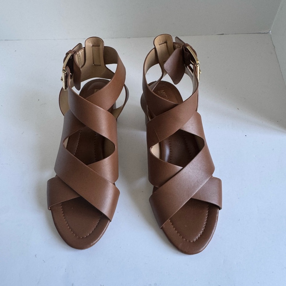 MICHAEL Michael Kors Maribella Brown Sandal Size 6.5 - Picture 11 of 15